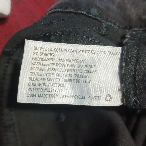 5880...Black Cat & Jack Polka Dot Jegging Size 18Plus, W32" 26"Inseam 8 1/2"Rise - Picture 6 of 6